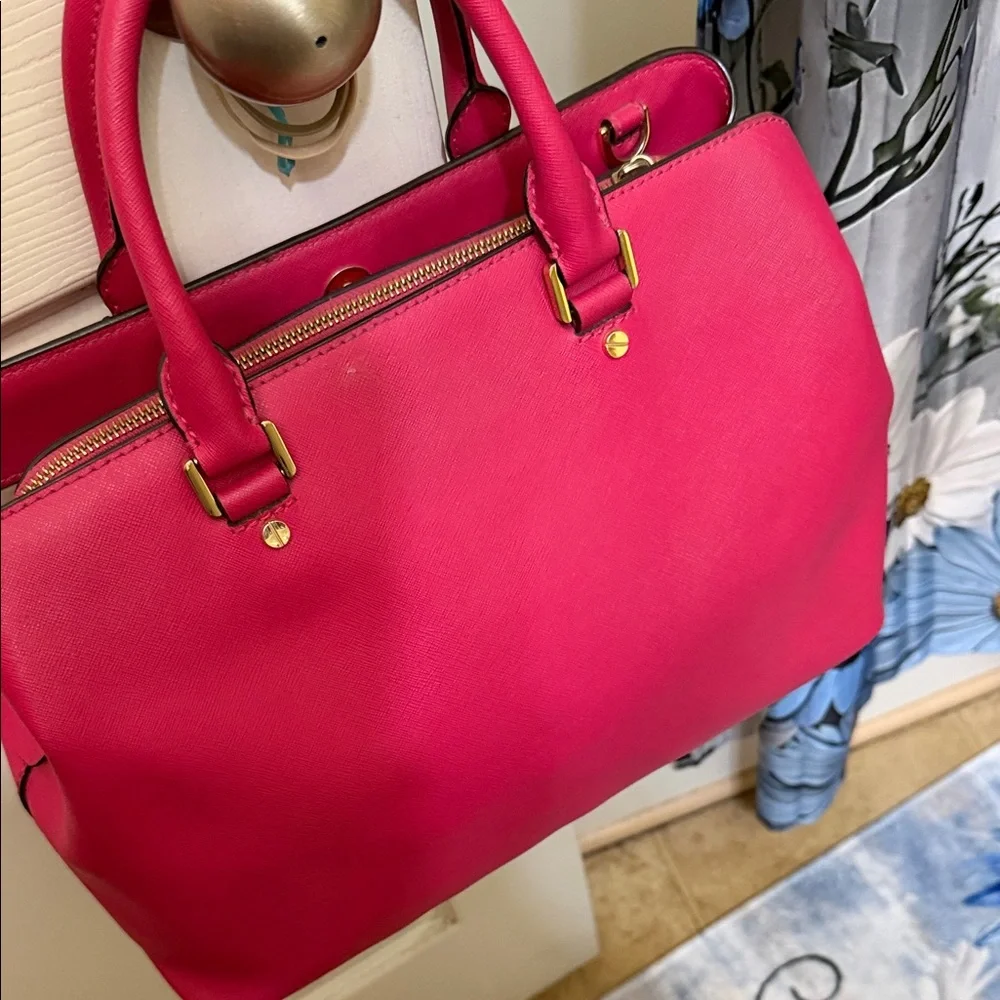 Michael Kors Fuchsia Tote Bag - Picture 3 of 4